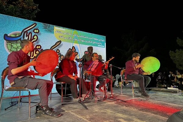 جشنواره بزرگ باقلا در محله تاریخی قراملک به ایستگاه پایانی رسید