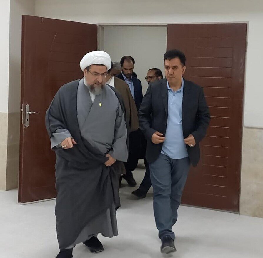 نماینده ولی فقیه در آذربایجان شرقی : حامی مدیران خادم مردم هستیم 