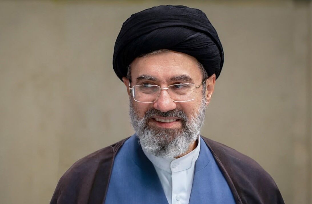 رهبر معظم انقلاب: فصل نوین خلیج فارس و تنگه هرمز در حال رقم خوردن است